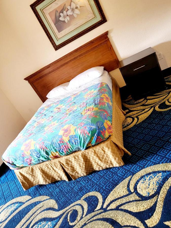 Metro Inn & Suites Τζάκσονβιλ Εξωτερικό φωτογραφία